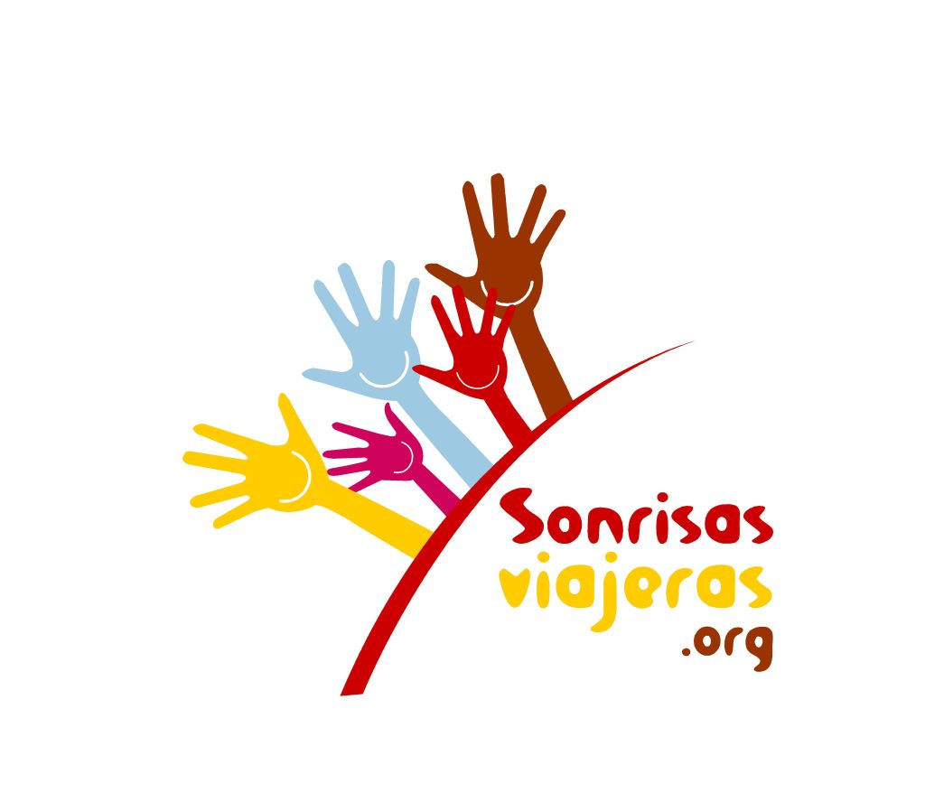 logo sonrisas viajeras copia